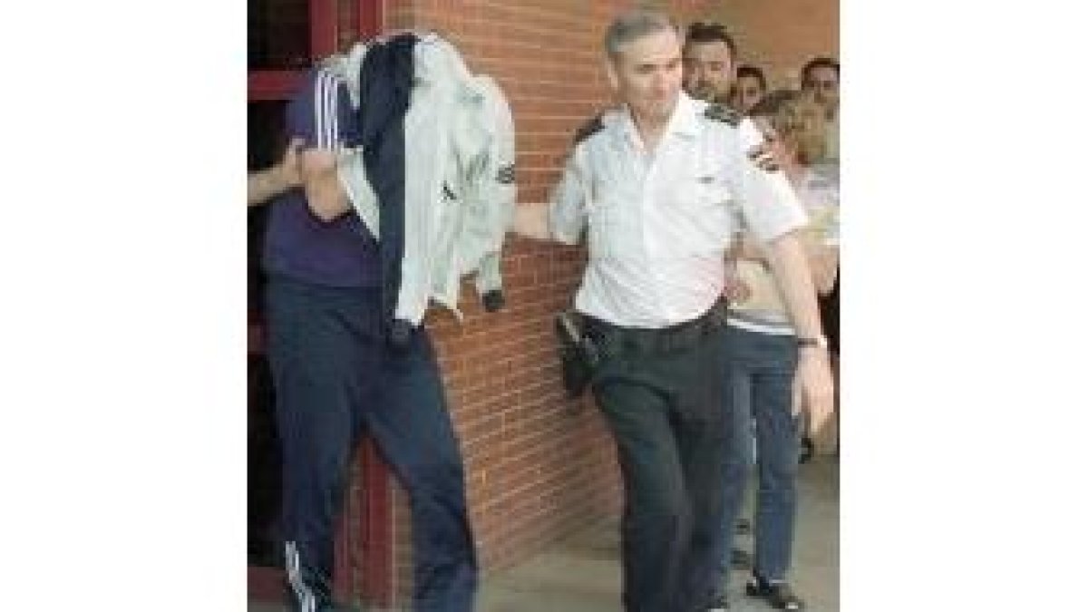 Alfredo Galán abandona los juzgados de Puertollano