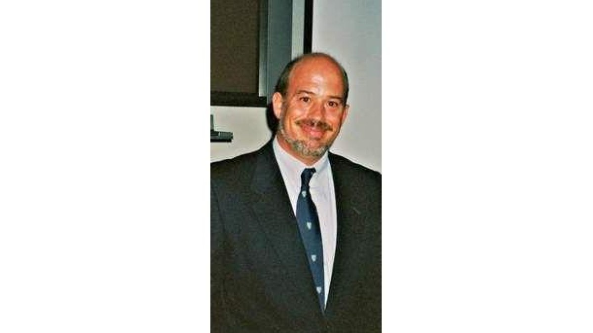 El paleontólogo Ignacio Martínez Mendizábal