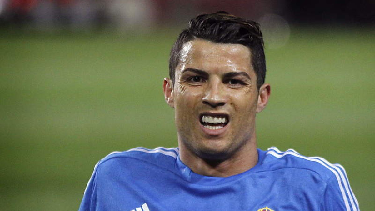 Pese al gol de falta, Cristiano Ronaldo no mostró su mejor juego ante el Sevilla.