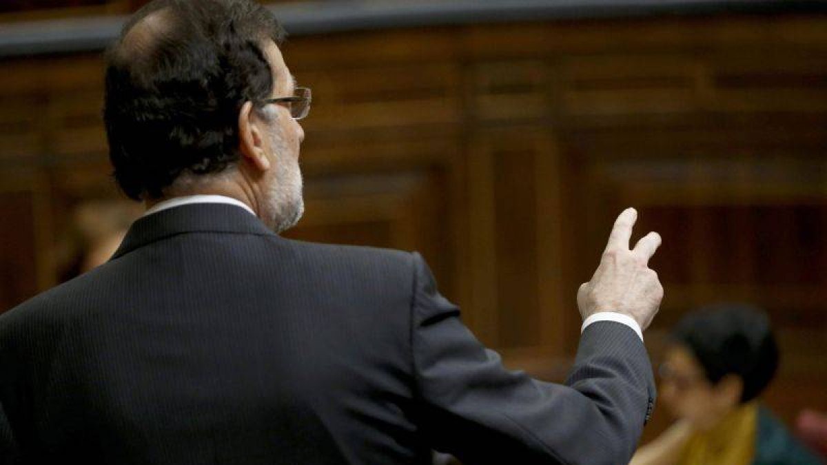 El presidente del Gobierno, Mariano Rajoy, durante su intervención hoy en la sesión de control al Ejecutivo del Congreso.