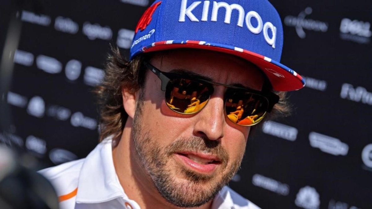 Fernando Alonso, hoy a su llegada al circuito británico de Silverstone