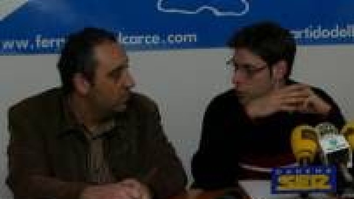 Fernando Valcarce e Iván Alonso, el sábado durante la rueda de prensa que inició la polémica