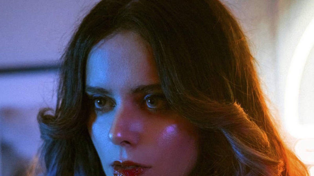 Sofía Sanz presenta sus libros hoy en Elektra. DL