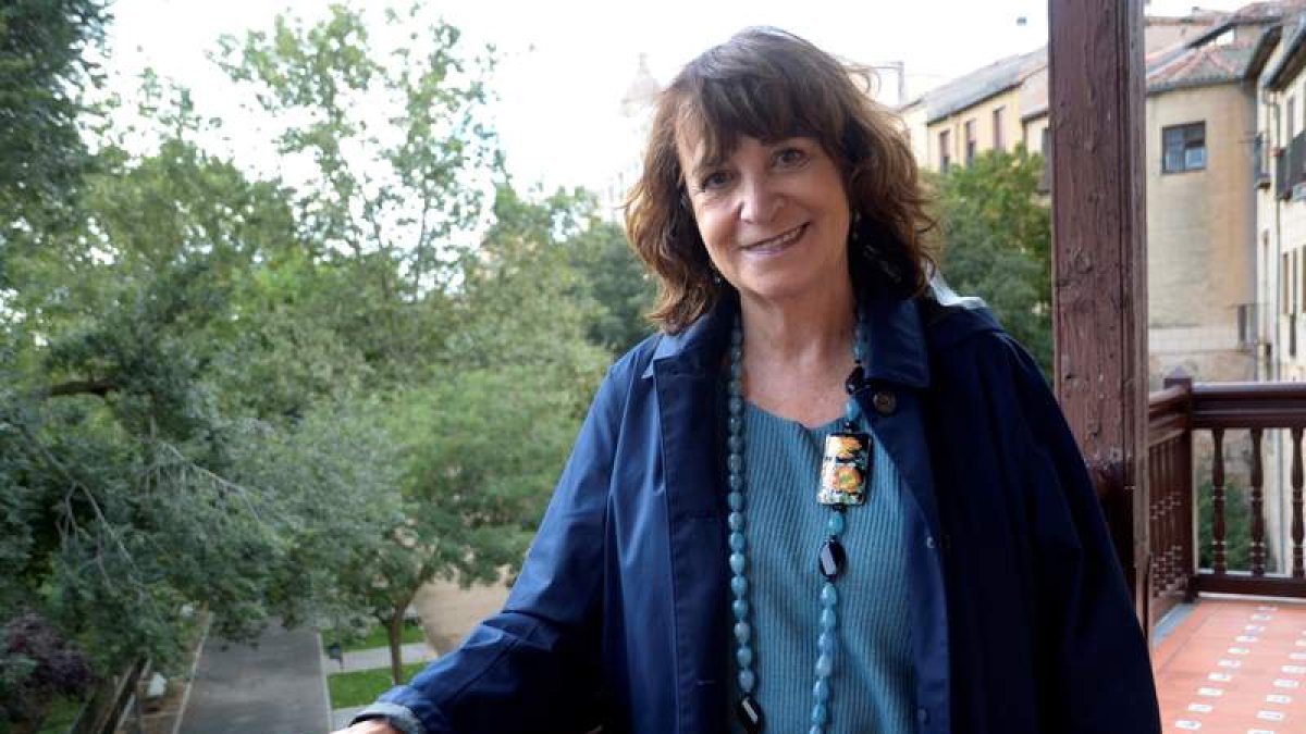 Rosa Montero será una de las participantes en la iniciativa de apoyo a las librerías. PABLO MARTÍN