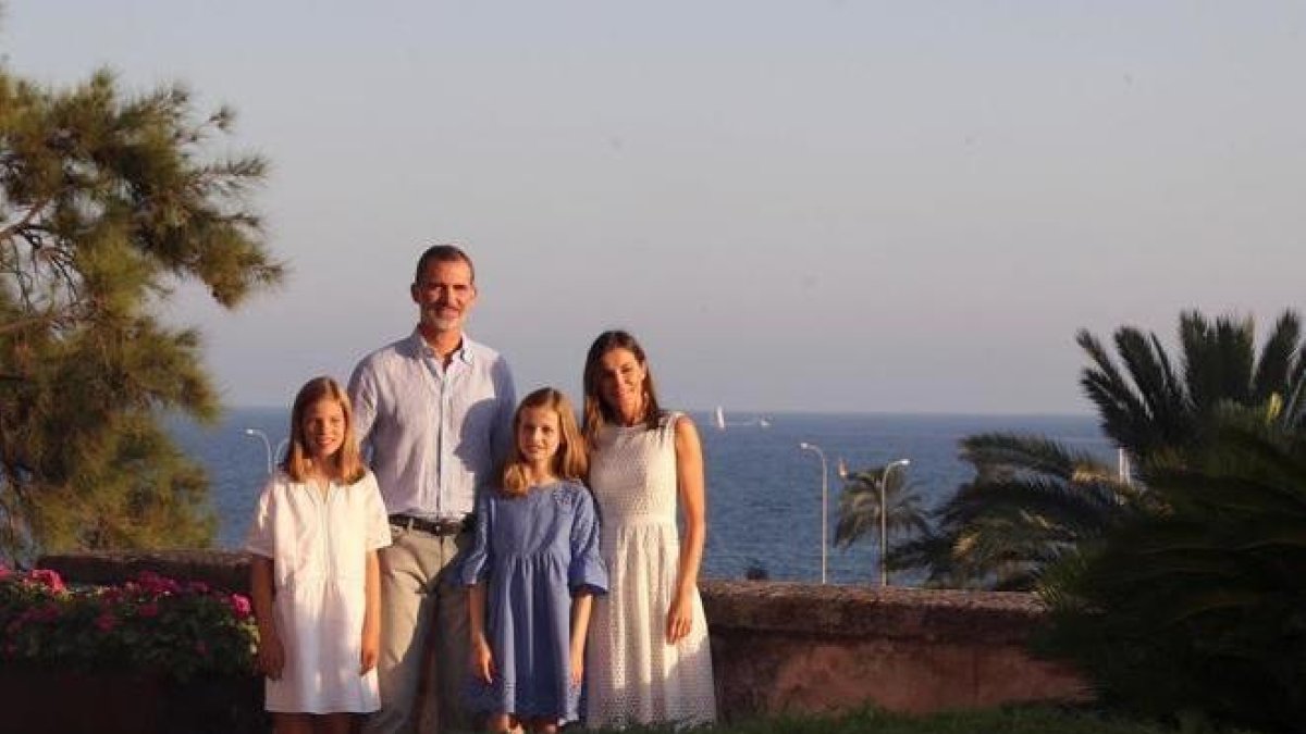 Los reyes junto a las infantas en Palma de Mallorca