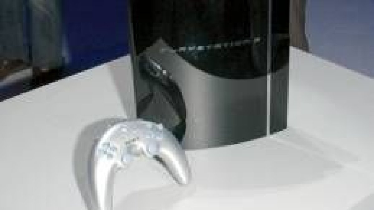 La PlayStation 3, que saldrá al mercado en noviembre, tendrá un precio de entre 499 y 599 euros