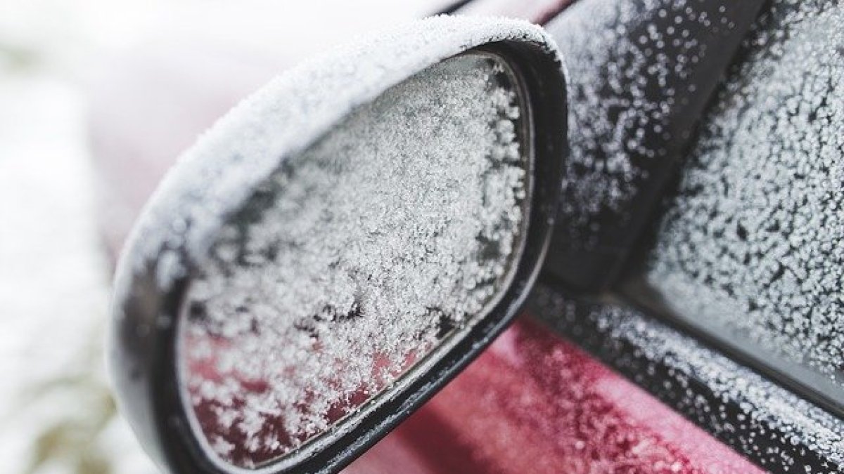 Cómo conducir con nieve o hielo en León de forma segura