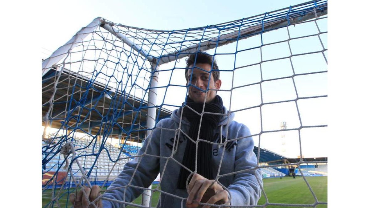 Mayordomo, jugador de la SD Ponferradina en las últimas tres campañas, será rival este sábado.