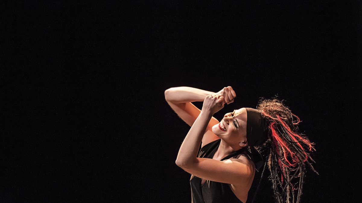 La artista Raquel Rodríguez, directora de Arymux,