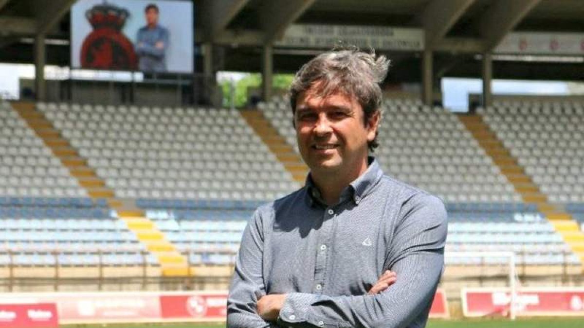 Eduardo Docampo se ha ganado a la parroquia culturalista. CYDL