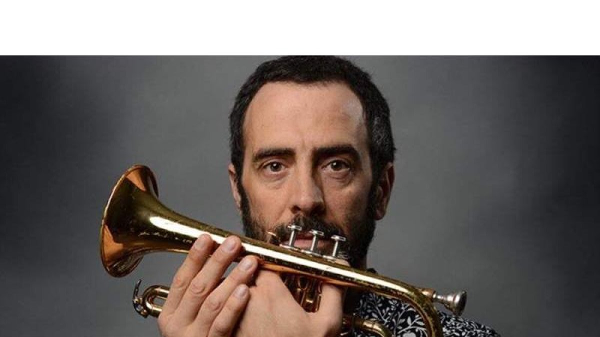 El polifacético músico vasco Iban Urizar, que llega con su proyecto Amorante. DL