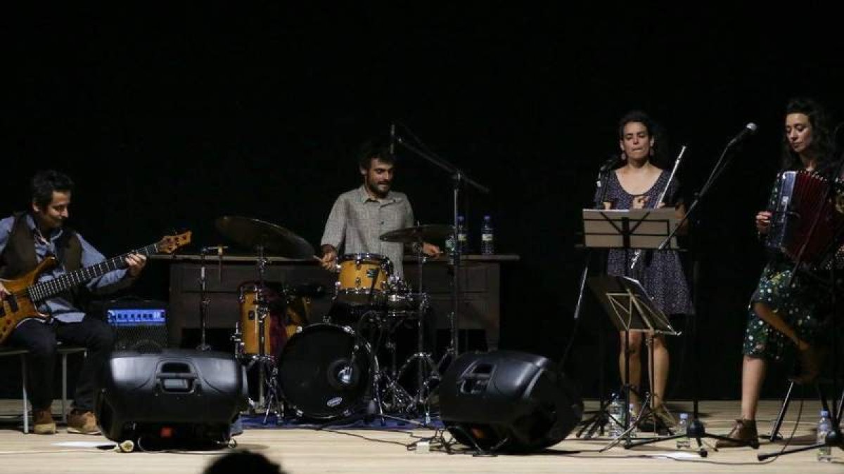 El festival comenzará con la actuación de Prieto Picado. DL