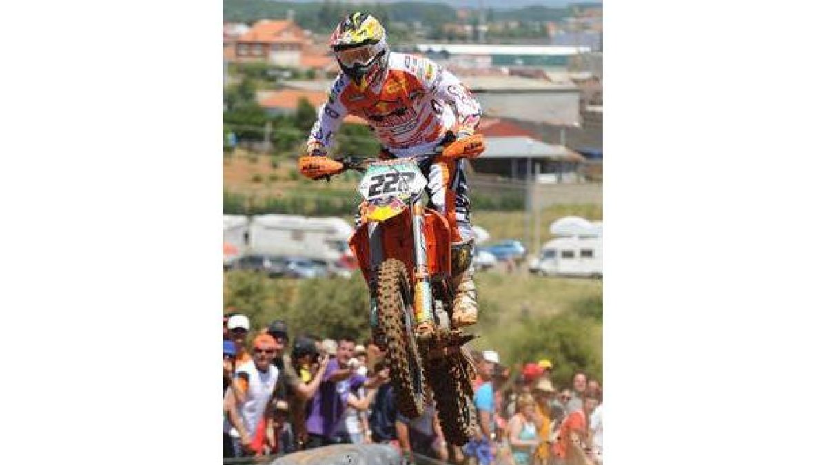 Cairoli llegaba a La Bañeza dispuesto a recuperar los puntos perdidos en el Mundial de MX1.