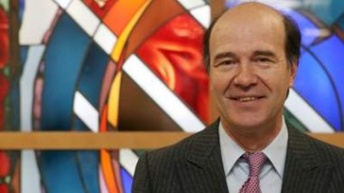 Díaz-Villarig es presidente del sindicato de médicos Cesm-Castilla y León.