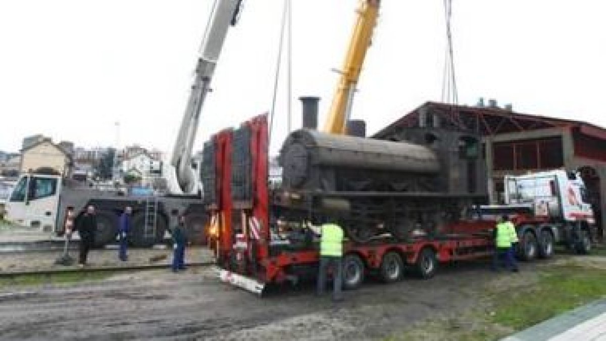 La MSP se llevó ayer tres locomotoras de su propiedad estacionadas en el Museo del Ferrocarril de Po