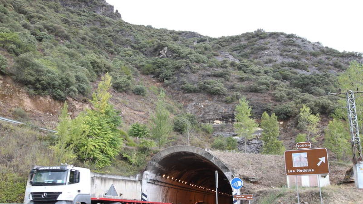 El túnel de la Barosa, en la N-120, ya dio problemas en su día. LDM
