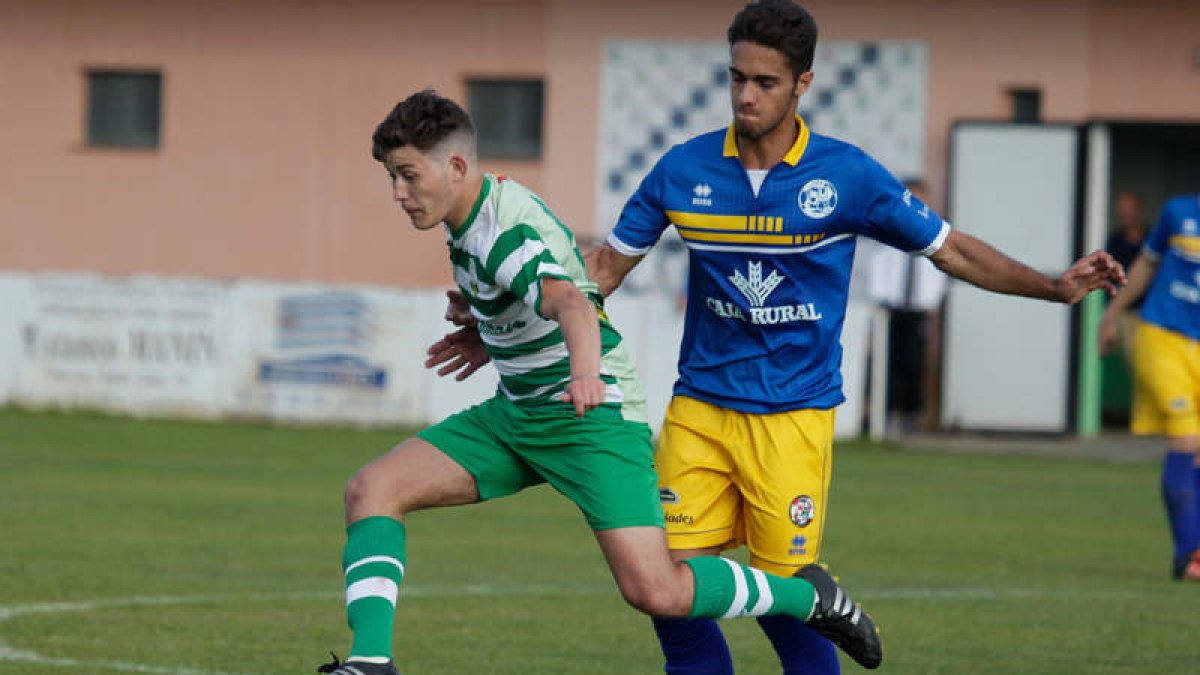 Ramonín volverá a ser la referencia ofensiva del equipo virginiano ante el Salmantino. SECUNDINO PÉREZ