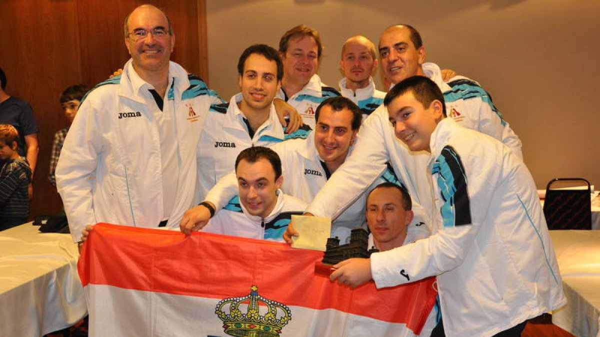 El Torneo de Aficionados tuvo a las ‘leyendas’ como triunfadores por delante de La Rioja.