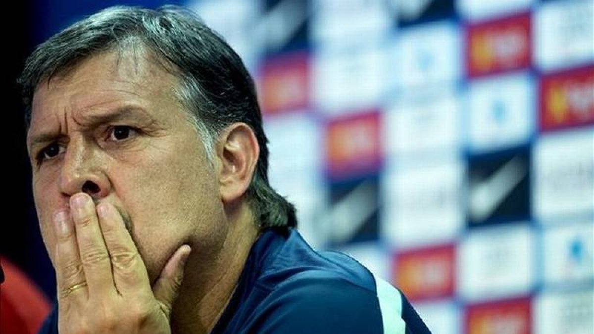 Martino, este lunes ante la prensa.