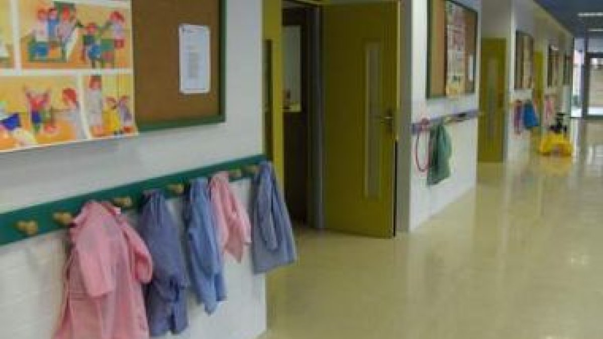 La escuela infantil recupera su actividad tras las vacaciones .