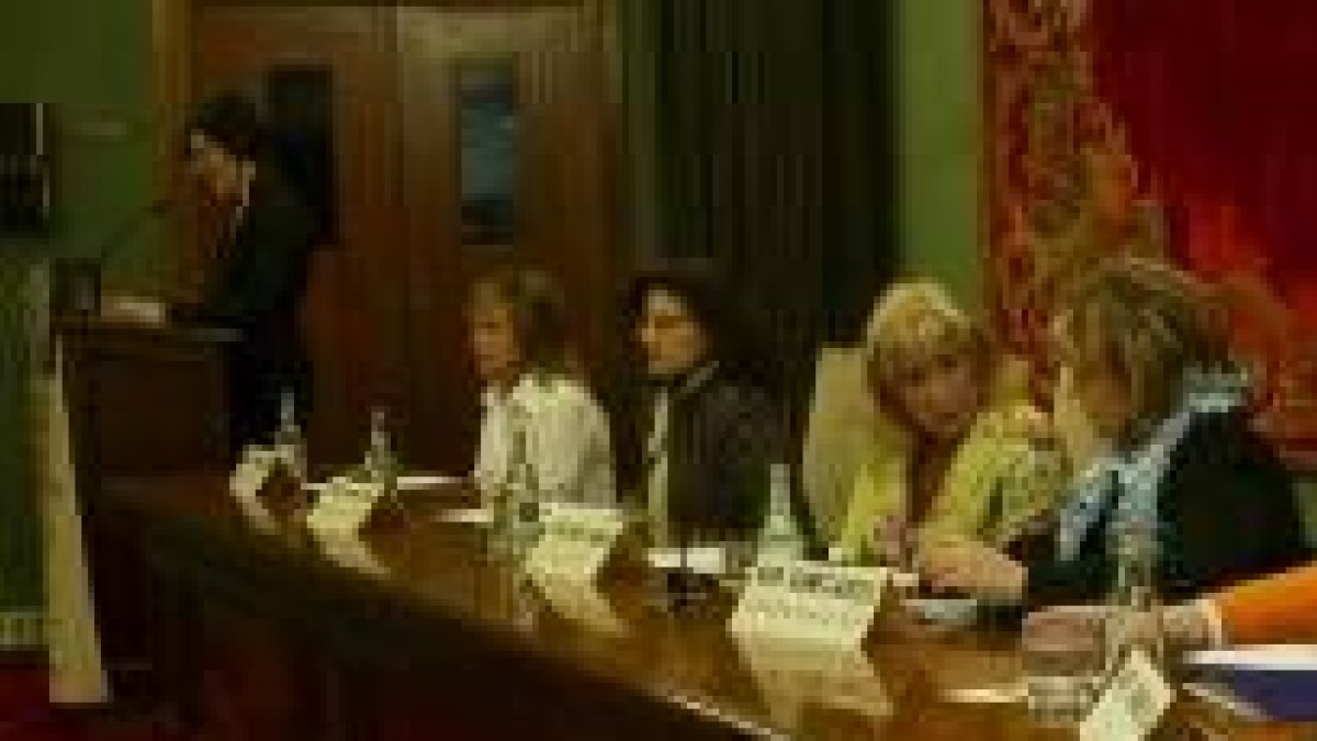 Teresa Gutiérrez, concejala de la Mujer, presentó las jornadas de mujeres empresarias