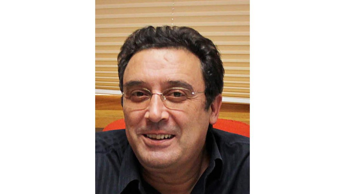 José Luis Estrada.