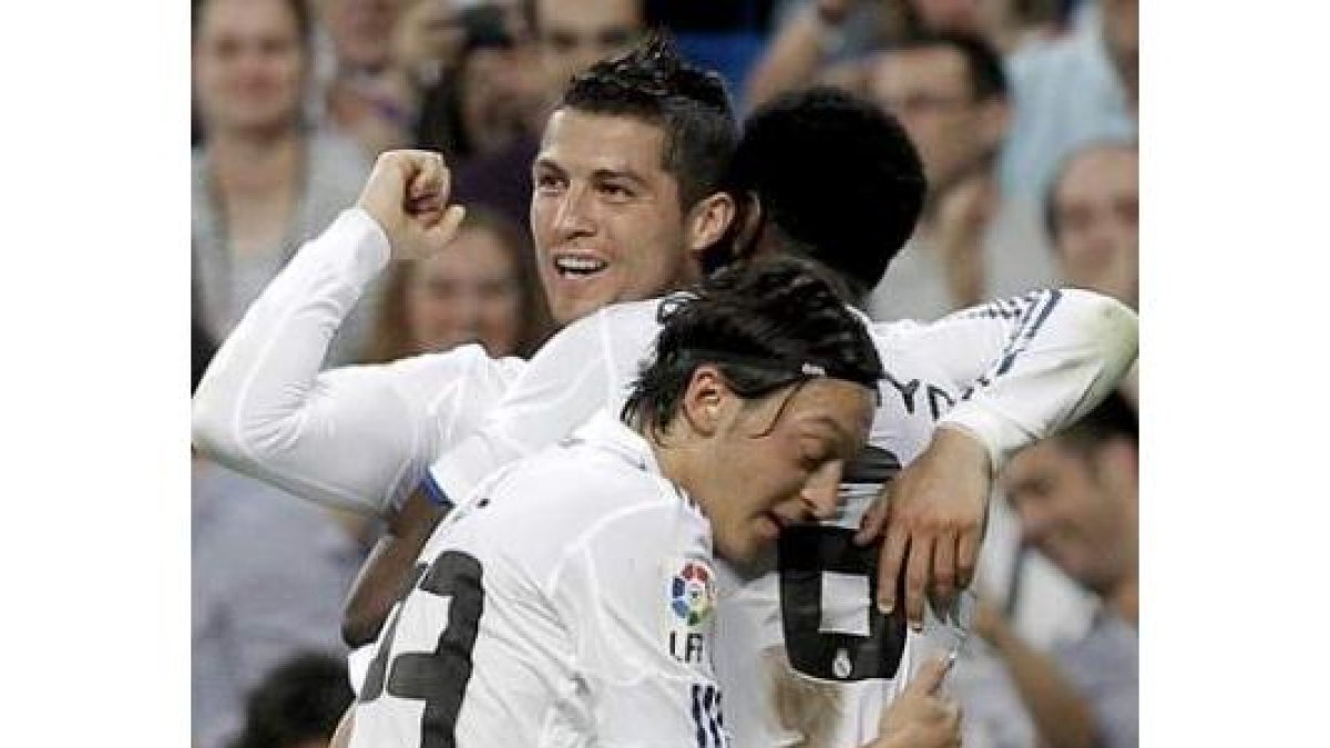 Ronaldo celebra su segundo gol, séptimo de su equipo.