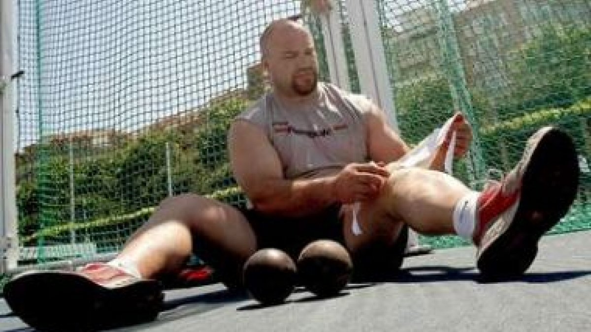 Martínez, en un entrenamiento, considera que el Ceard ayudará notablemente a los lanzadores.