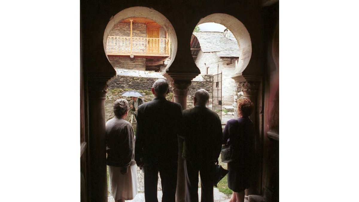 Arco mozárabe de la iglesia de Peñalba, corazón de la Tebaida. ldm