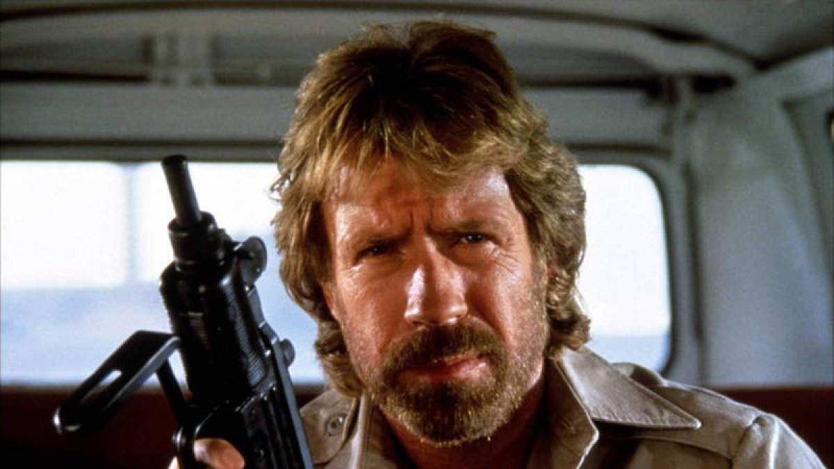 Chuck Norris, protagonista de ‘Invasión USA’, en la lista de películas «chungas».