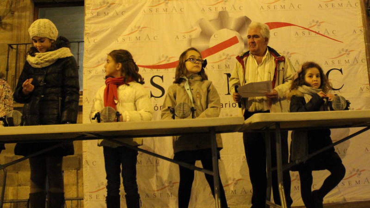 El sorteo se realizó en la plaza Mayor.