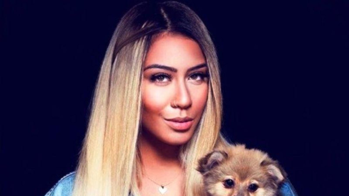 Rafaella Santos no pasa desapercibida en las redes sociales, donde cuenta su vida y exhibe su cuerpo.