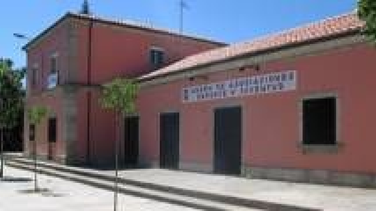 El edificio del Andén de Asociaciones, en la imagen, será objeto de algunas reformas