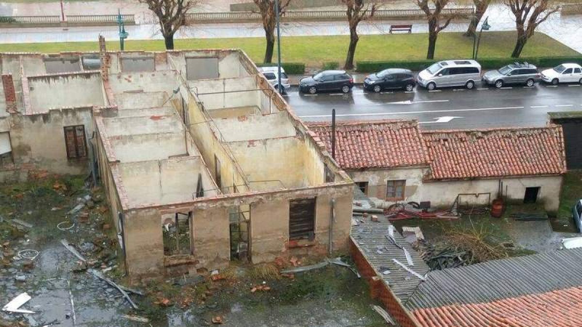 Estado de ruina de las bodegas. DL
