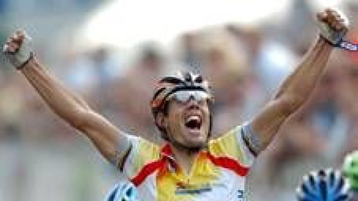 Óscar Freire tratará de lograr su cuarto título en Varese