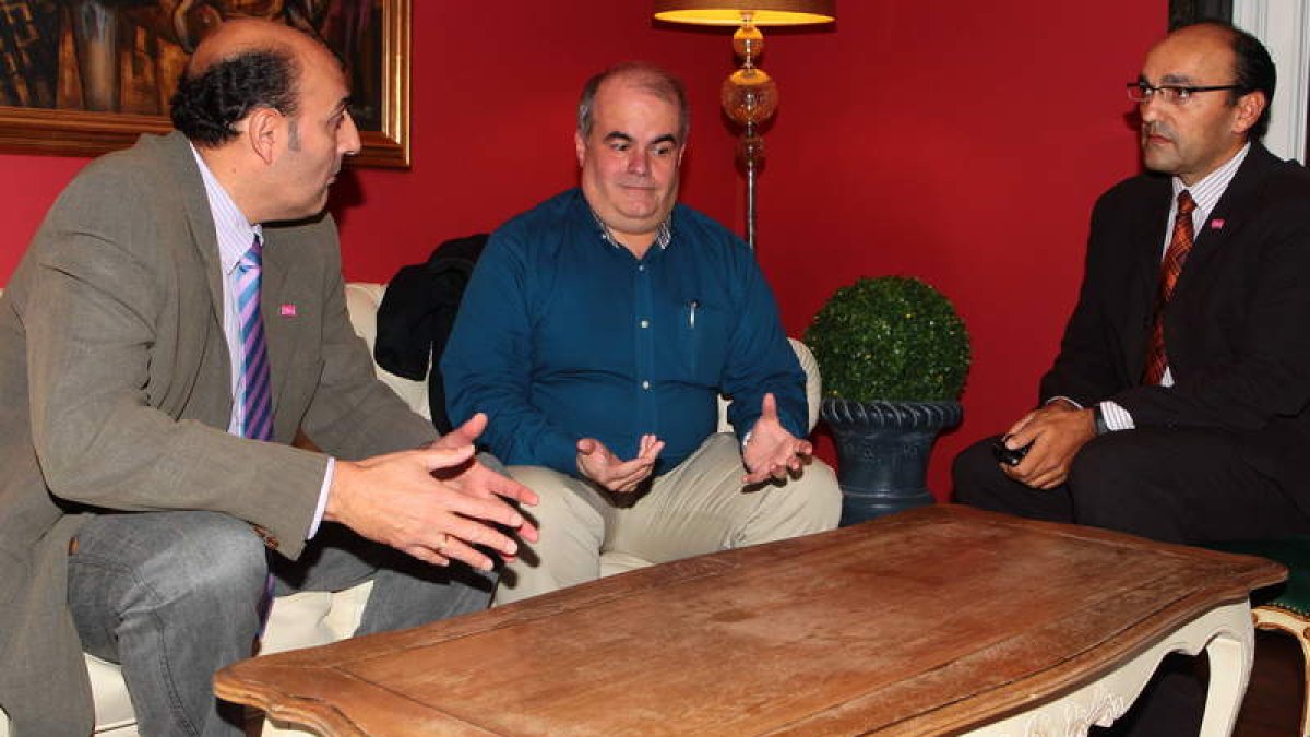 Tejerina, Gorriarán y Santiago Álvarez.