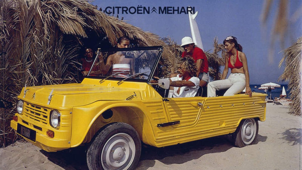Estética de la época plasmada en un cartel anunciador del Citroën Méhari.