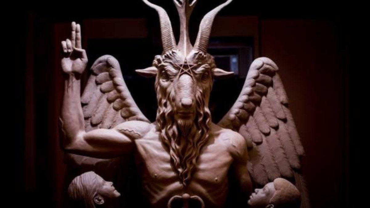 Estatua de Bafomet inaugurada en Detroit.