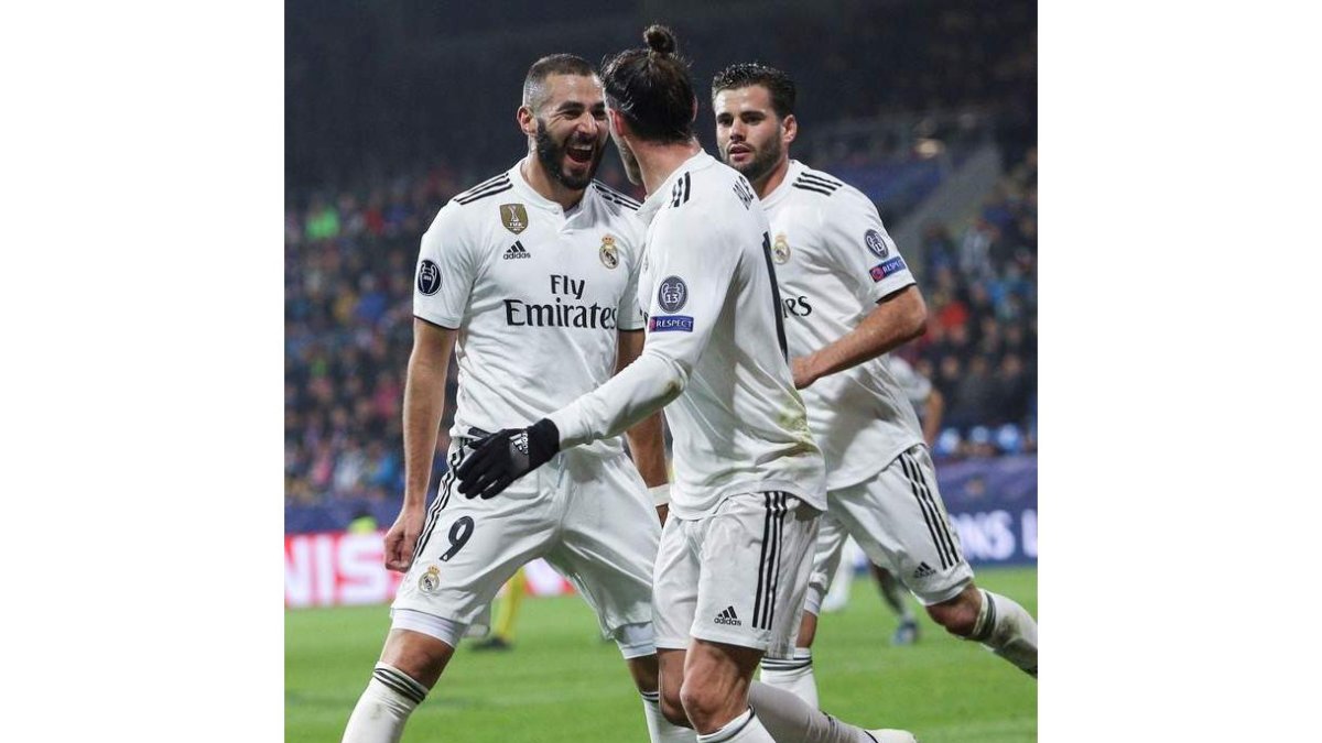 Benzema anotó por partida doble en la goleada del Real Madrid frente al Viktoria Plzen. DIVISEK