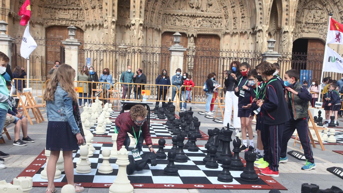 La partida final se disputará sobre el MegAjedre. RMD