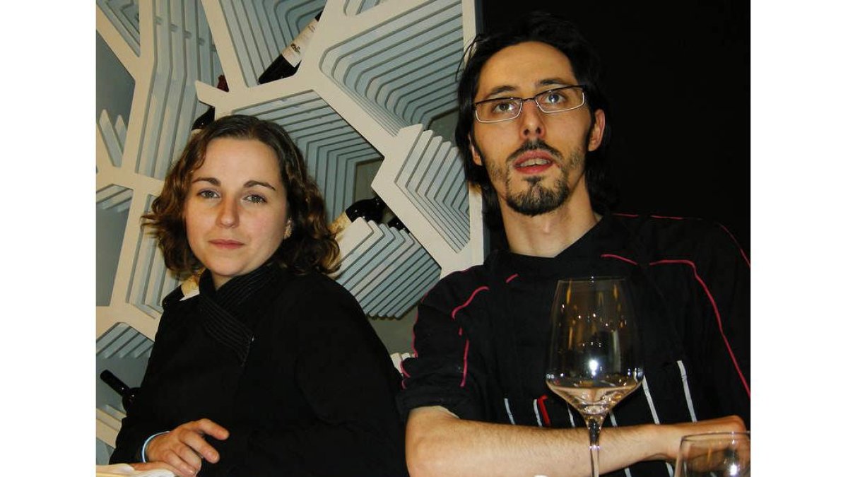 Leticia Fernández junto a Daniel Lombas, de Restaurante Mirai.