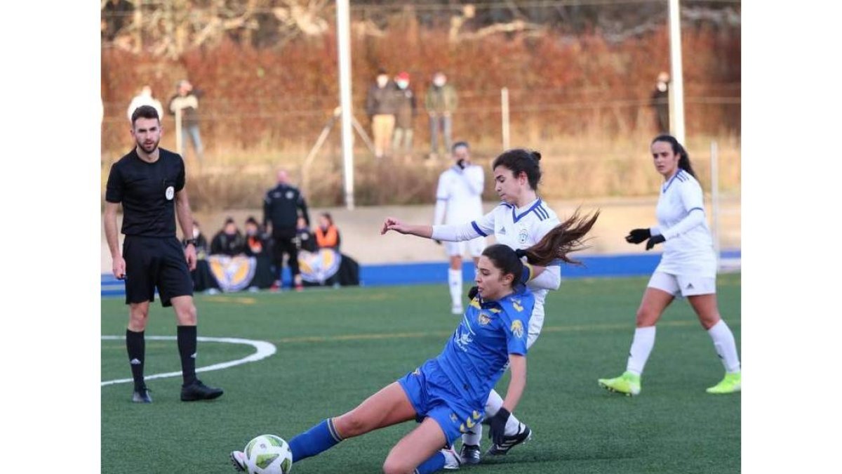 Las leonesas ganan a un gran Samper en un disputado partido. DL