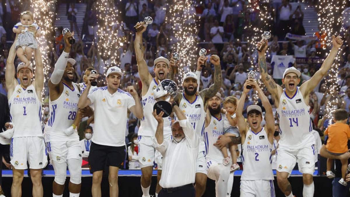 El Real Madrid de baloncesto logra su 36ª Liga. SERGIO PÉREZ