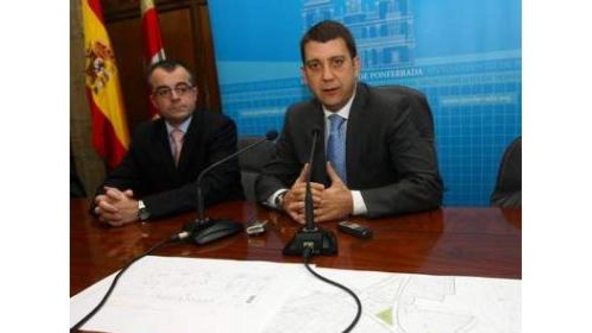 Moreno y el alcalde presentaron el consultorio.
