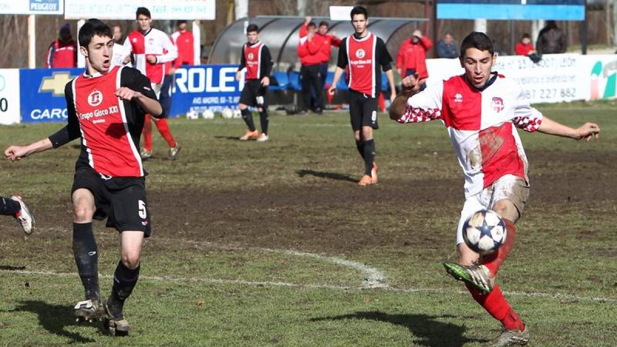 El conjunto arlequinado superó con claridad al equipo madrileño del Unión Adarve y se acerca a su objetivo de la permanencia.