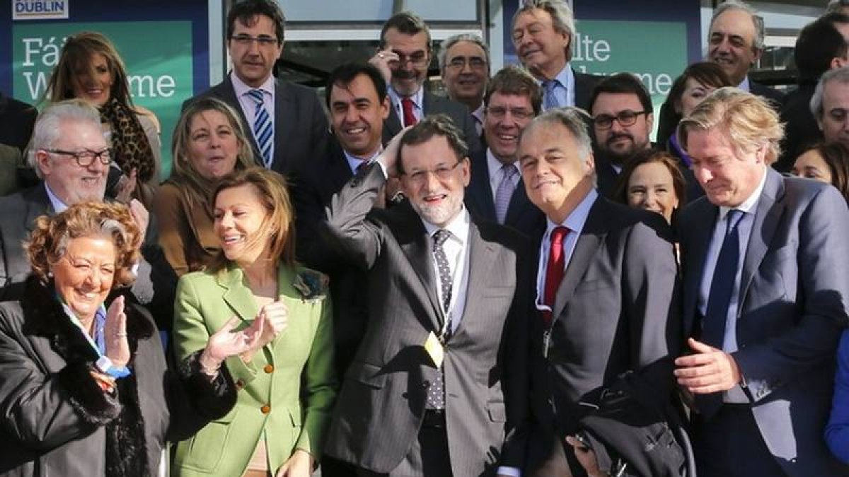 Mariano Rajoy, María Dolores de Cospedal y Esteban González Pons, entre otros, en el foro de Dublín del PPE, hoy.