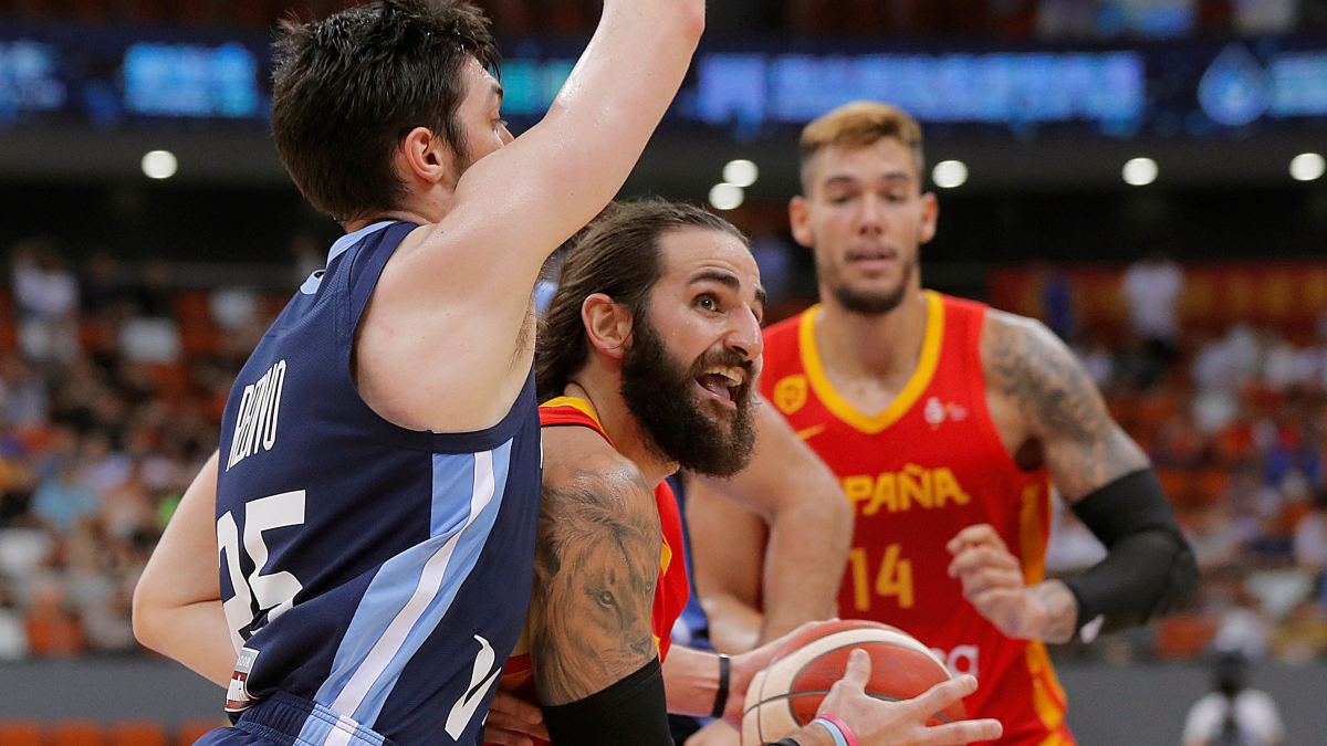 84-76. Una España sin Marc Gasol pero con Rubio vence a la Argentina de Scola