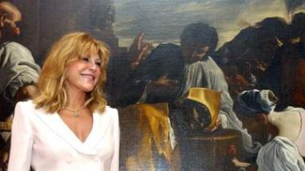 Carmen Cervera ante una de las obras de arte del Museo Thyssen.