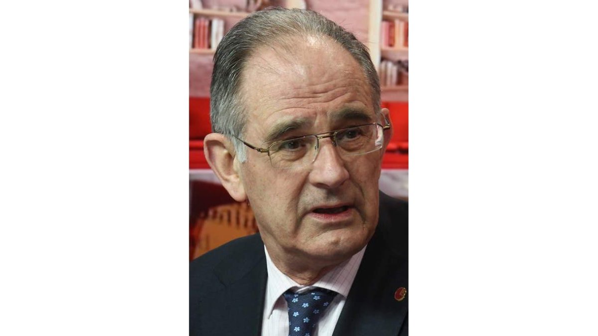 Emilio de La Puente, presidente