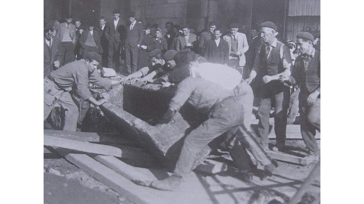 Sarcófago hallado en Santo Domingo en el año 1950. PEPE GRACIA